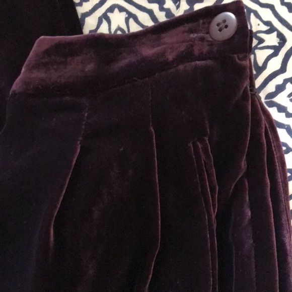 Adrieanne Vittadini purple velvet trousers in sz 2 - Picture 7 of 9